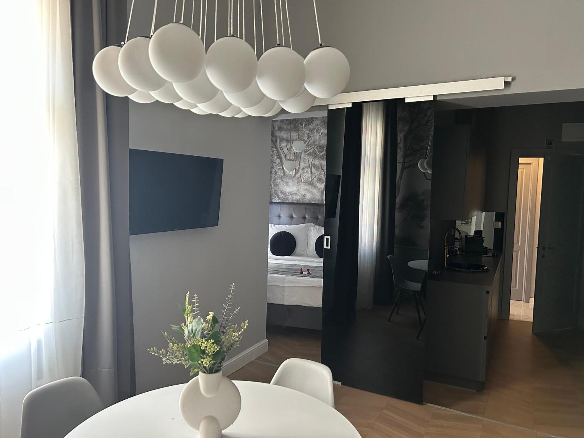 Mint Boutique Studio Apartments Загреб Экстерьер фото